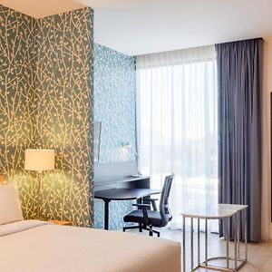 Superior King Suite
